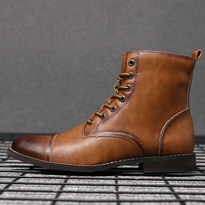Bottes de ville brunies pour homme