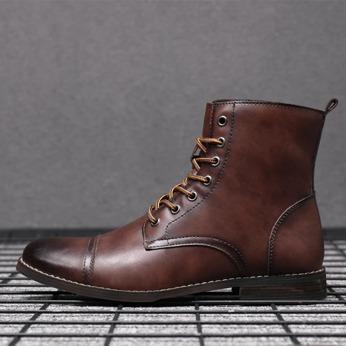 Bottes de ville brunies pour homme